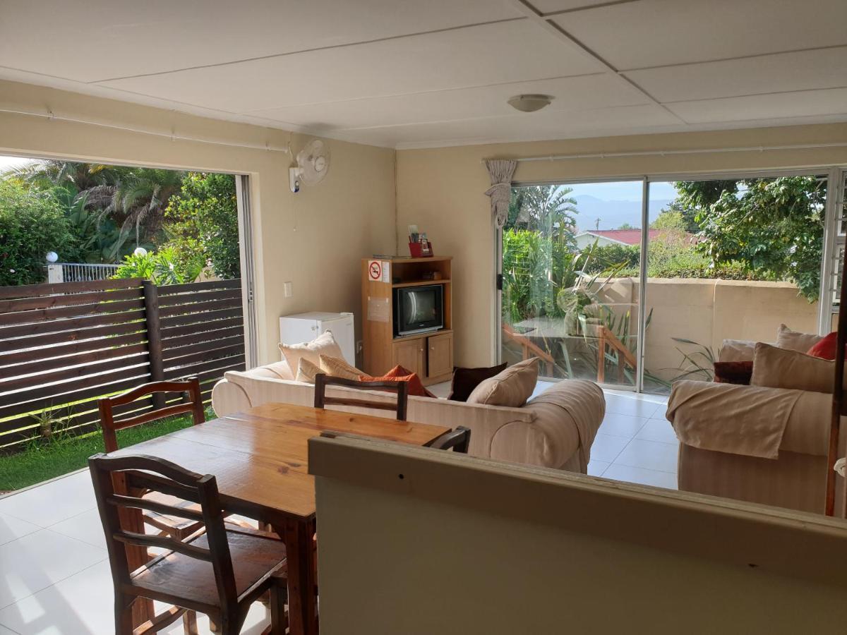 Amakaya Backpackers Travellers Accommodation Plettenberg Bay Eksteriør bilde