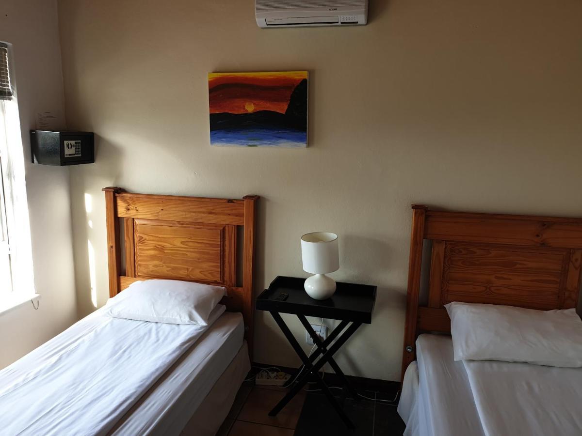 Amakaya Backpackers Travellers Accommodation Plettenberg Bay Eksteriør bilde